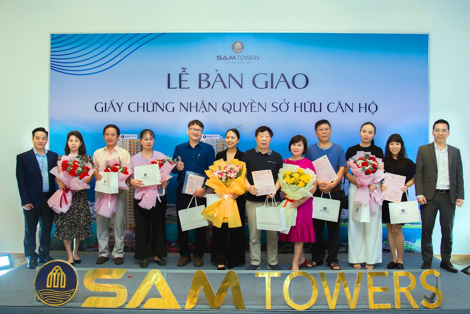 SAM Towers trao sổ hồng: Vững tâm an cư, khẳng định giá trị bền vững
